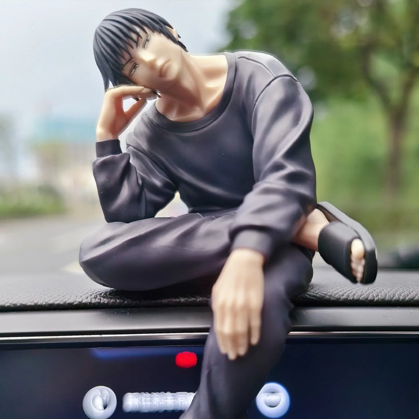 Fushiguro Toji Anime Figure - JJK Sitting Pose Model